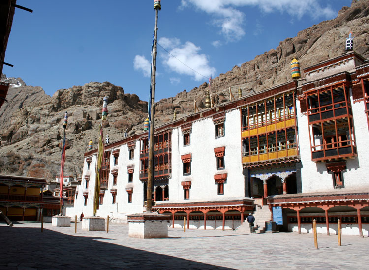 Hemis-monastery-ladakh