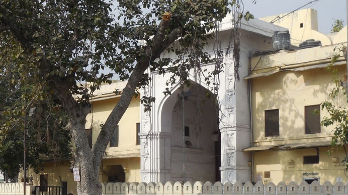 delhi gate udaipur