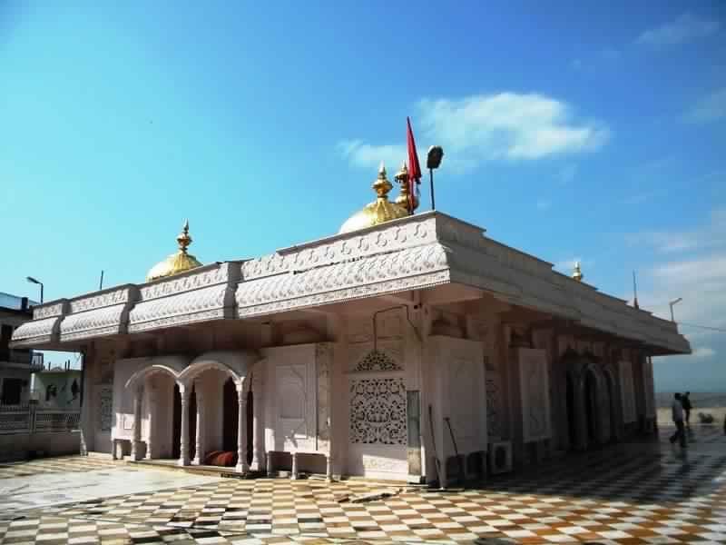 jwalamukhi temple kangra